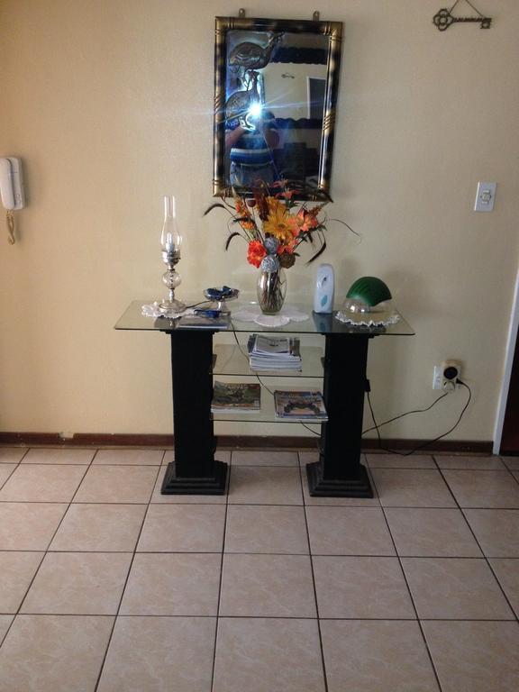 Pilot Inn Accommodation Kempton Park Esterno foto
