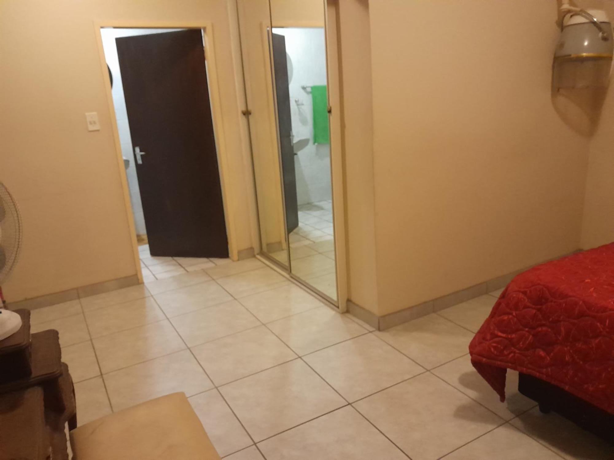 Pilot Inn Accommodation Kempton Park Esterno foto