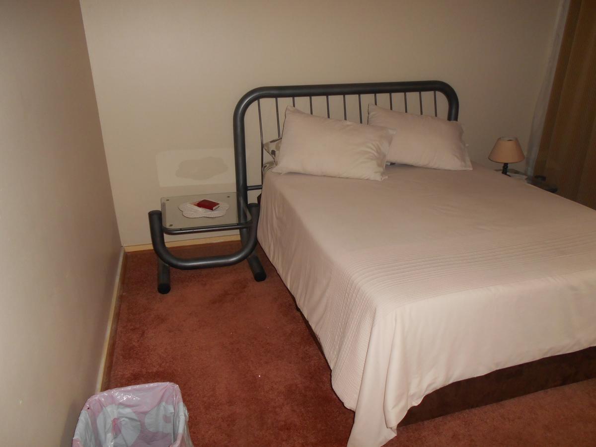 Pilot Inn Accommodation Kempton Park Esterno foto