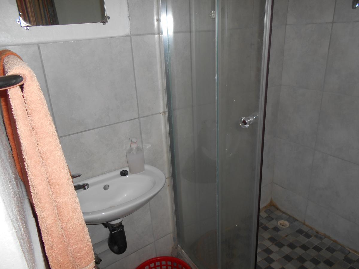 Pilot Inn Accommodation Kempton Park Esterno foto